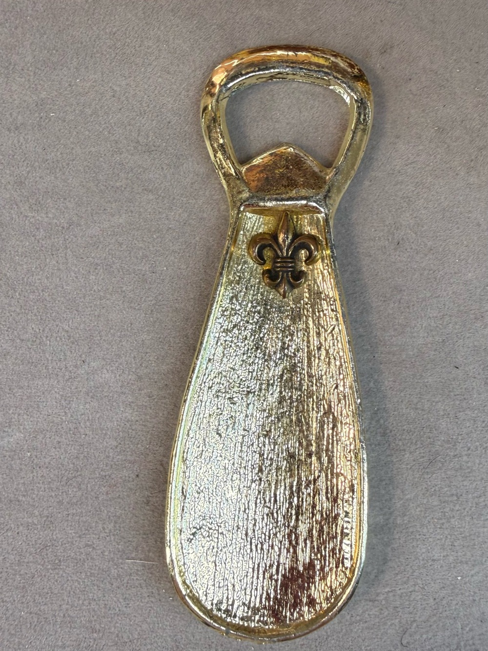 Vintage Ladies Shoe Horn with Gold Fleur-de-Lis